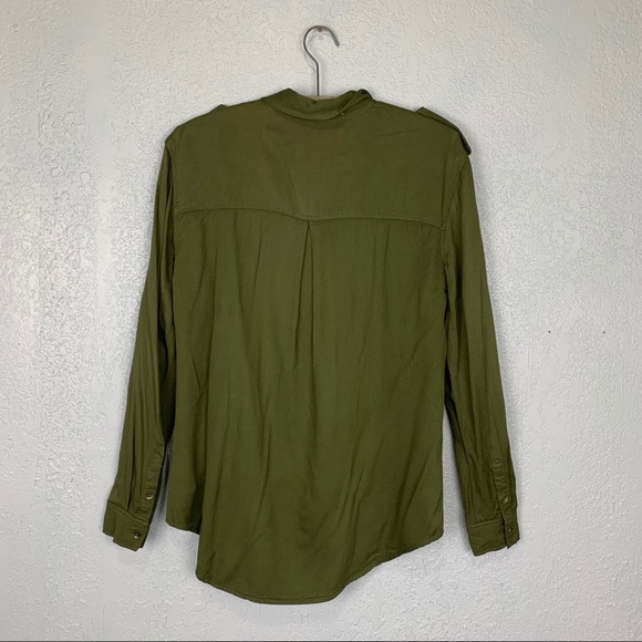 Life in progress army green button front shirt - Picture 4 of 7